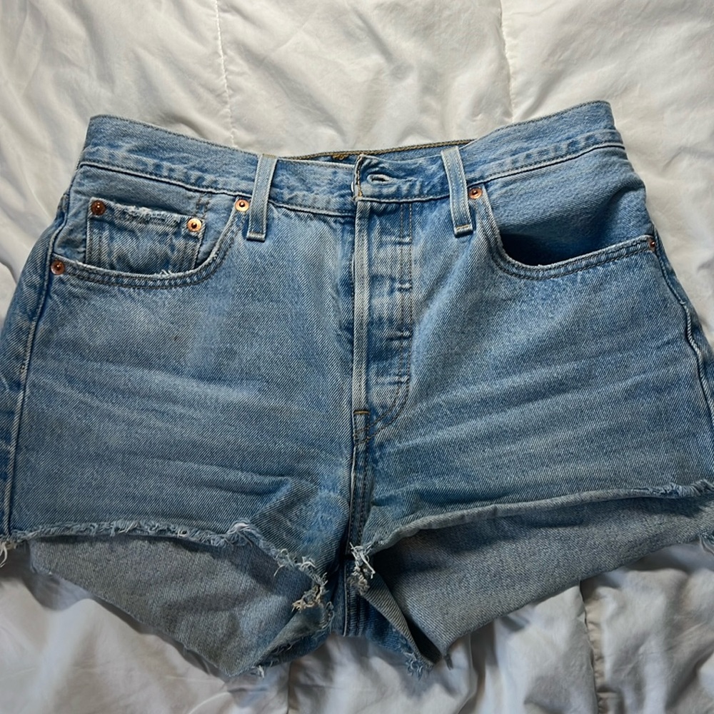 Levi’s 501 denim shorts